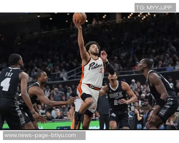 小卡近期表现惊艳场均318分67篮板助攻数据全面提升 小卡近期表现惊艳场均318分67篮板助攻数据全面提升